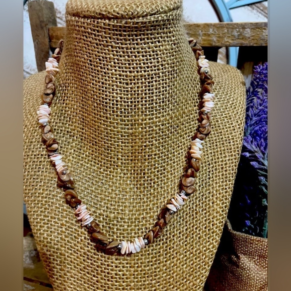 Puka Chips Necklace NEW!